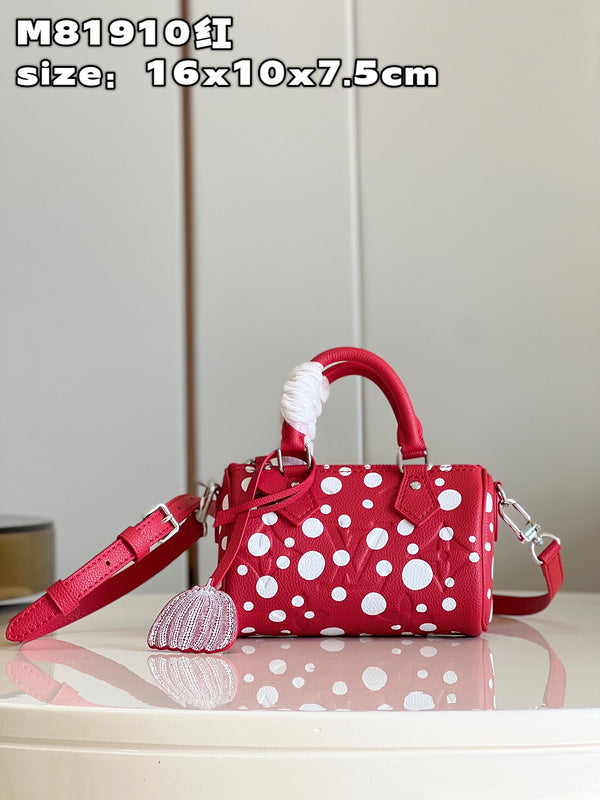 Pearl Street Bags- Louis Vuittons  - 15913