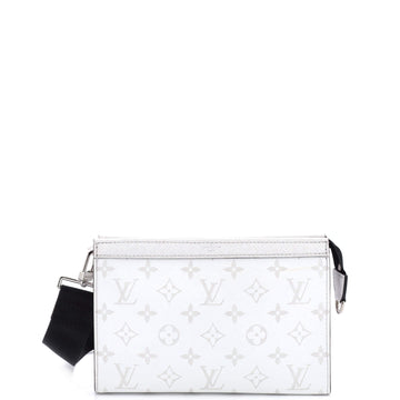 Gaston Wearable Wallet Monogram Taigarama
