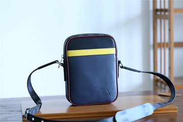 Pearl Street Bags - Louis Vuittons  - 10379
