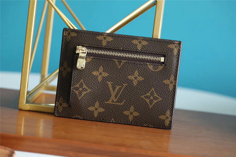 Pearl Street Bags - Louis Vuittons  - 10844