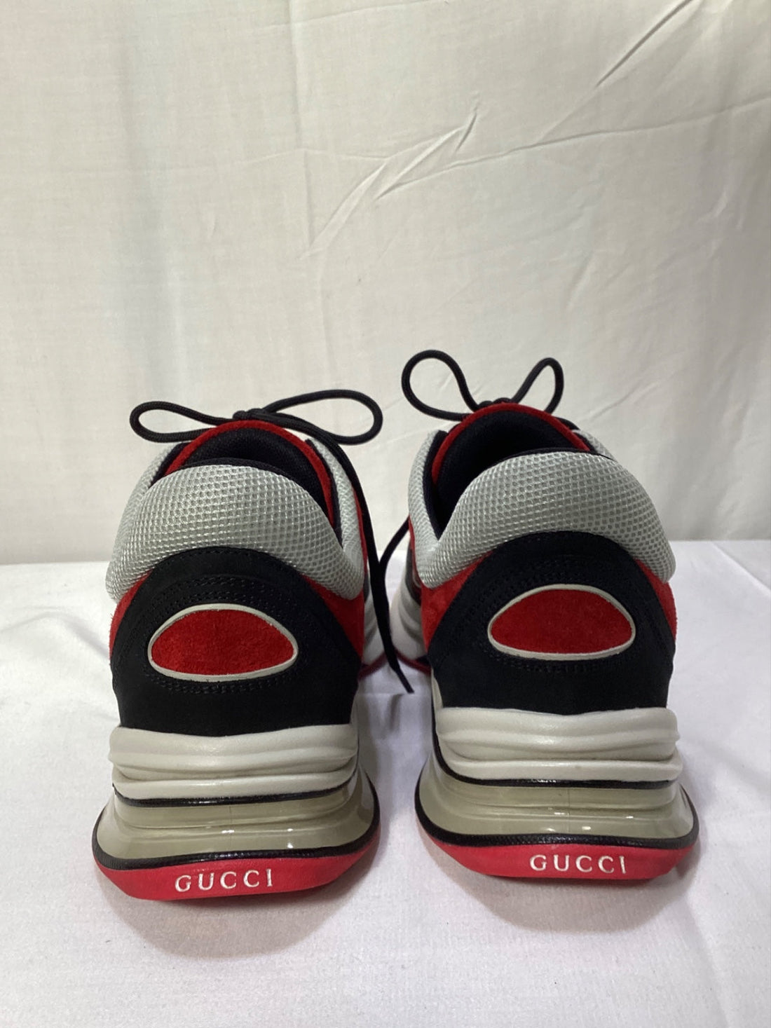 Gucci Run Lace-Up Sneakers in Black and Red Calf Suede