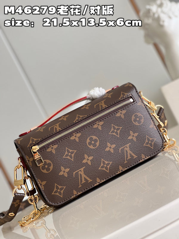 Pearl Street Bags- Louis Vuittons  - 15936