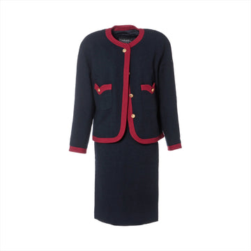 Top Quality Chanel Coconut Button  Wool Setup 34  Navy x Red 20370 Wicker G Button