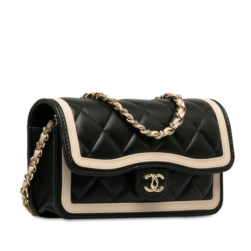 Chanel Flap Shoulder Bag in Lambskin Leather Quilted