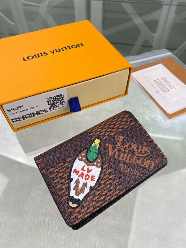 Pearl Street Bags - Louis Vuittons  - 10951
