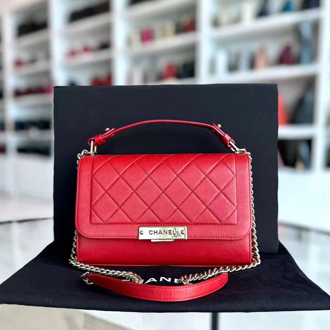 Chanel Medium Label Click Flap Quilted Grained CalBNkin Red Golden Hardware Series 24