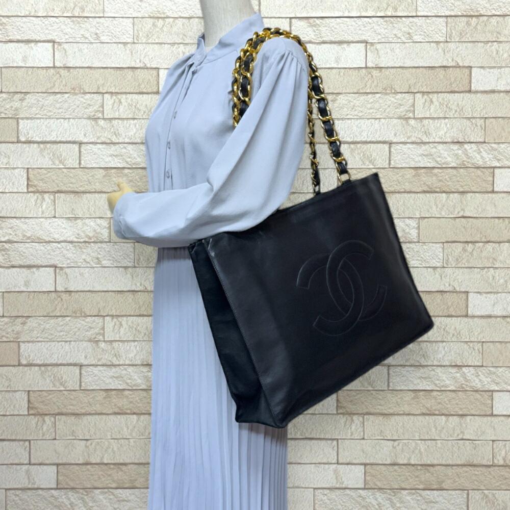 Black Leather Chanel Tote