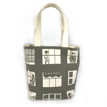 Grey Leather Chanel Shoulder Bag