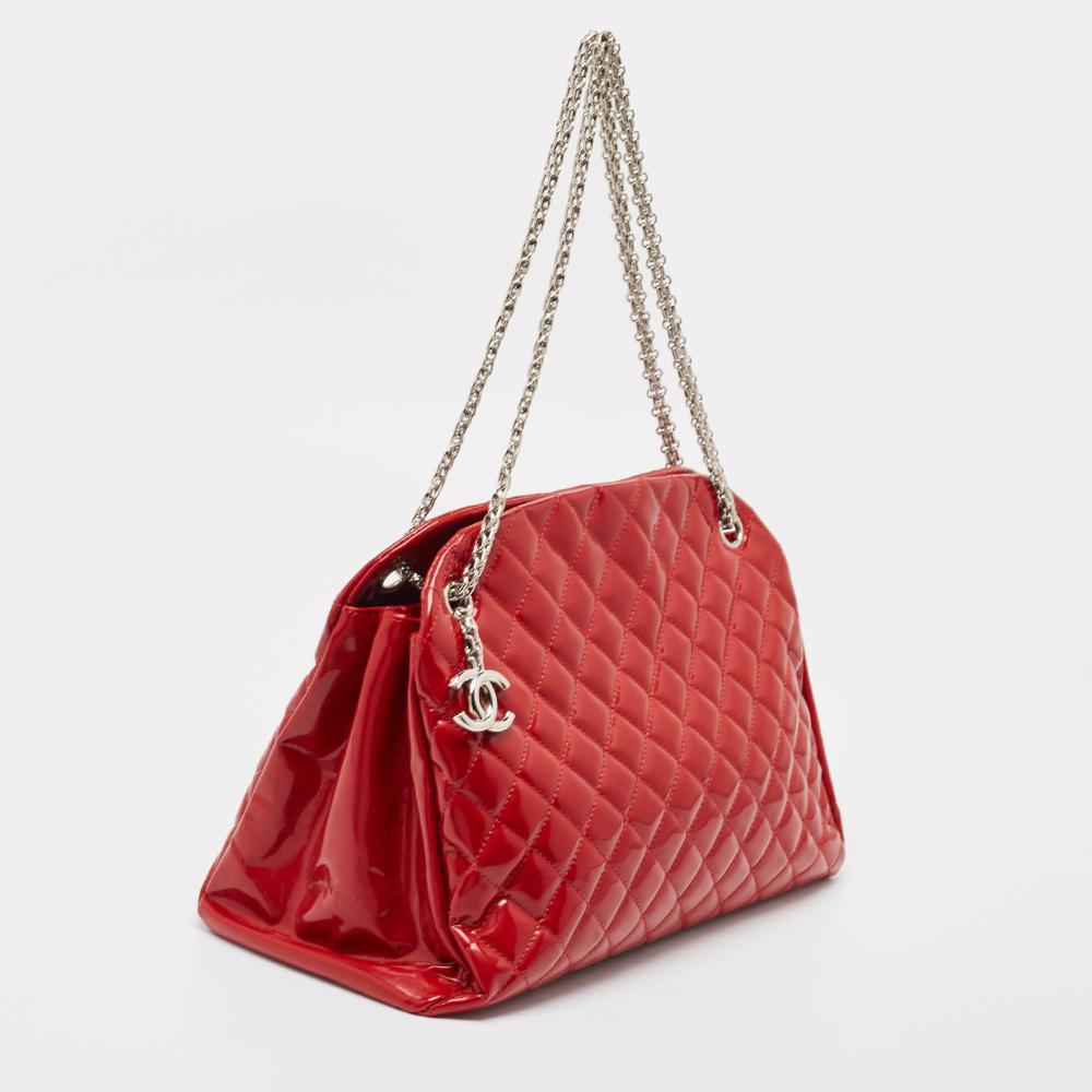 Red Leather Chanel Shoulder Bag