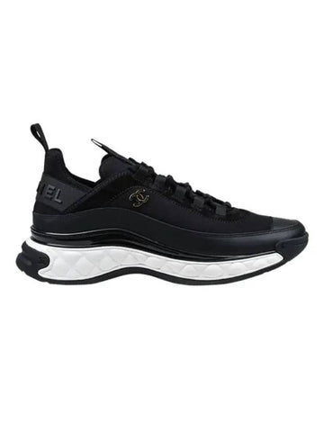 Mixed Fibers Velvet CalBNkin Low Top Sneakers Black Chanel