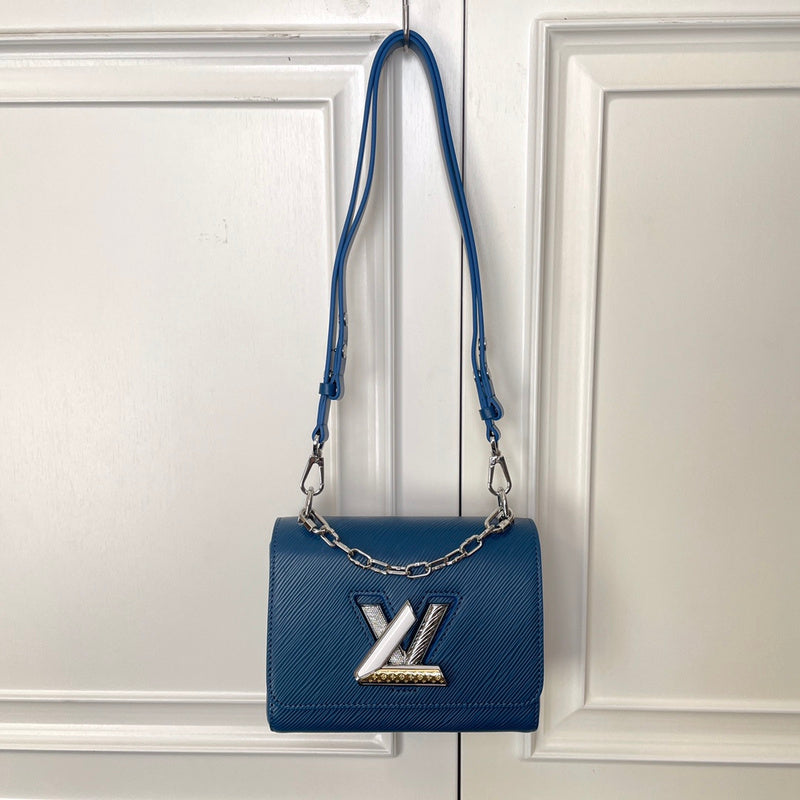 Pearl Street Bags- Louis Vuittons  - 15880