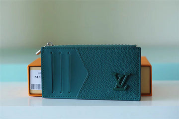 Pearl Street Bags - Louis Vuittons  - 10563