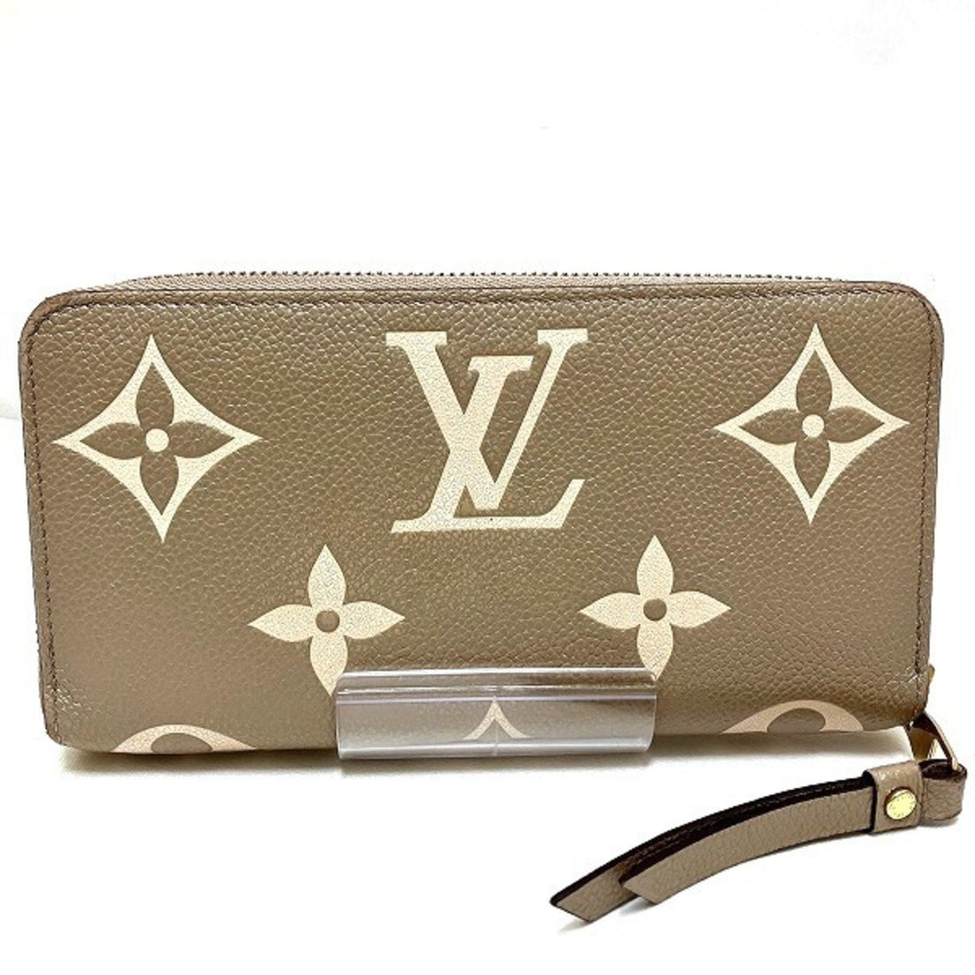 Louis Vuitton Zippy Wallet  Canvas Wallet