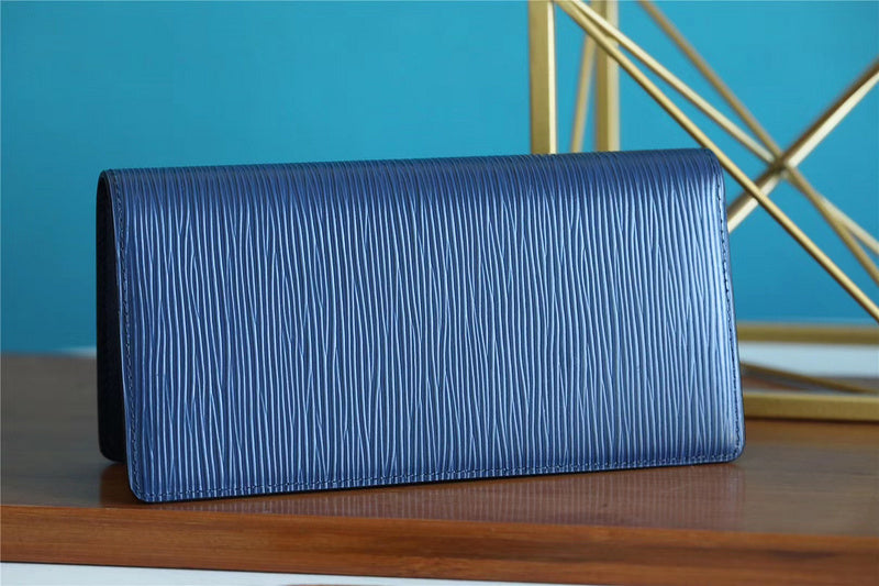 Pearl Street Bags - Louis Vuittons  - 10832