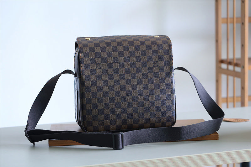 Pearl Street Bags - Louis Vuittons  - 10481