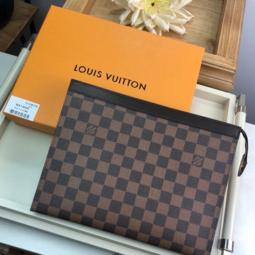 Pearl Street Bags - Louis Vuittons  - 10908
