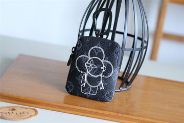 Pearl Street Bags - Louis Vuittons  - 10372