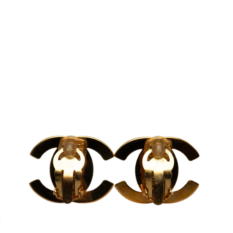 Chanel  Cocono mark Turn-Rock Earring Gold Make-up  Chanel