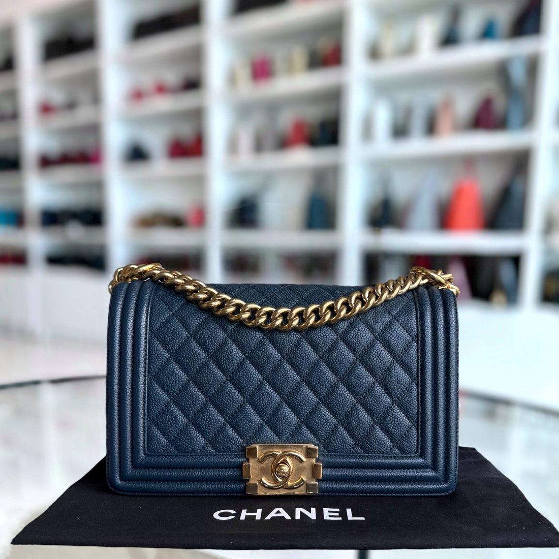 Chanel Boy Medium - Togo/epsom/caviar/clemence/callfskin/cowhide/lambskin 25CM Quilted Grained CalBNkin Blue Gold Hardware Series 23