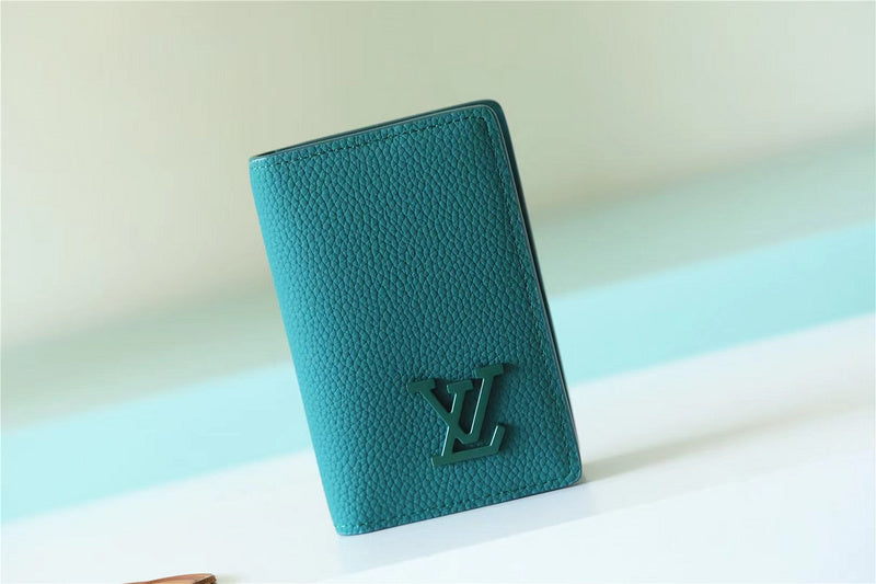 Pearl Street Bags - Louis Vuittons  - 10569
