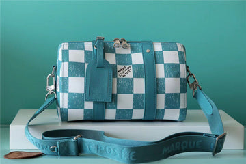 Pearl Street Bags - Louis Vuittons  - 11238