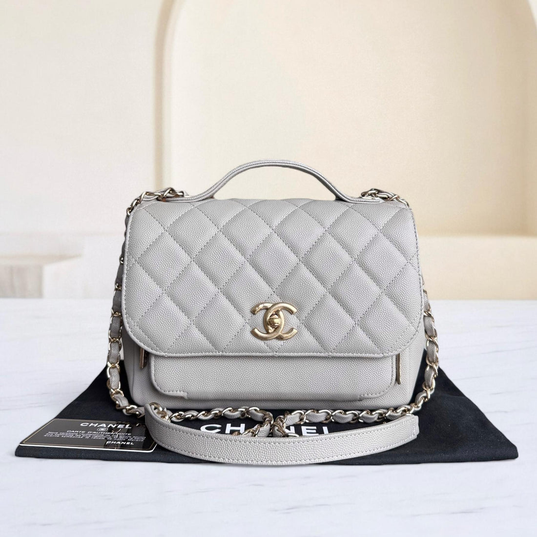 Chanel Business Affinity Medium - Togo/epsom/caviar/clemence/callfskin/cowhide/lambskin Quilted Grained CalBNkin Grey Gray Gold Hardware Series 28