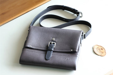 Pearl Street Bags - Louis Vuittons  - 10493