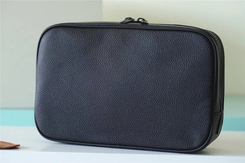 Pearl Street Bags - Louis Vuittons  - 10679