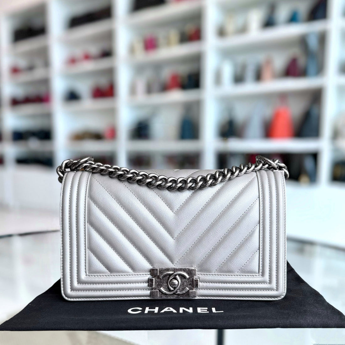 Chanel Boy Medium - Togo/epsom/caviar/clemence/callfskin/cowhide/lambskin 25CM Chevron Metallic Silver Ruthenium Silver Hardware Series 22