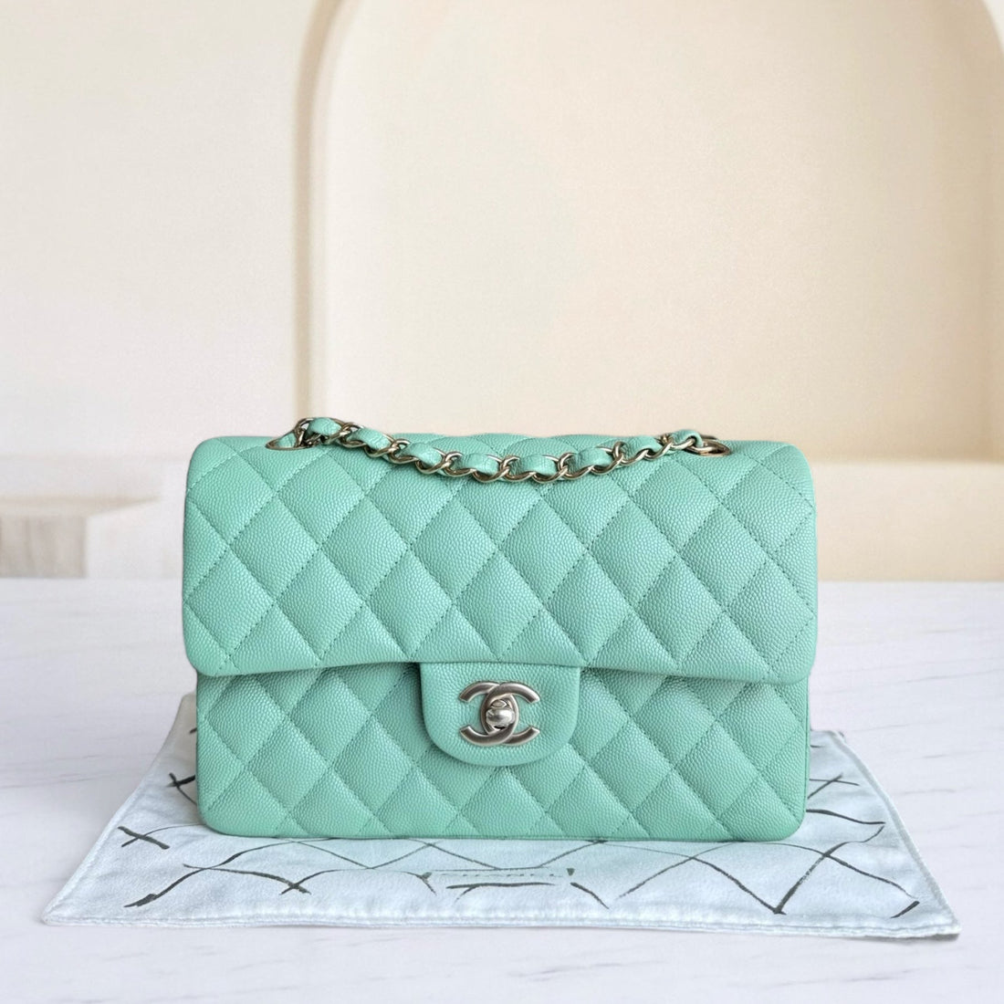 Chanel Classic Flap Small - Togo/epsom/caviar/clemence/callfskin/cowhide/lambskin 23CM Quilted Grained CalBNkin Light Green Light Gold Hardware Microchip