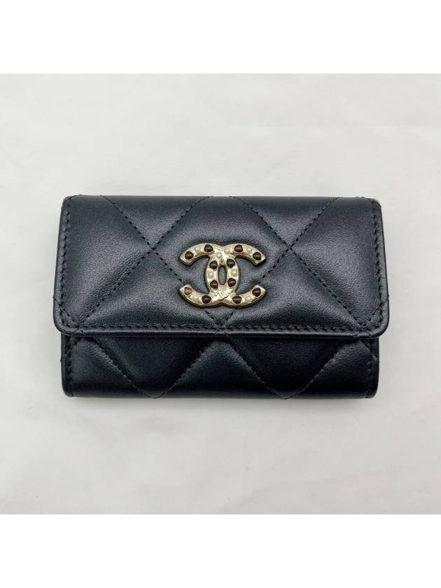 CC Logo Flap Lambskin Card Wallet Black Chanel
