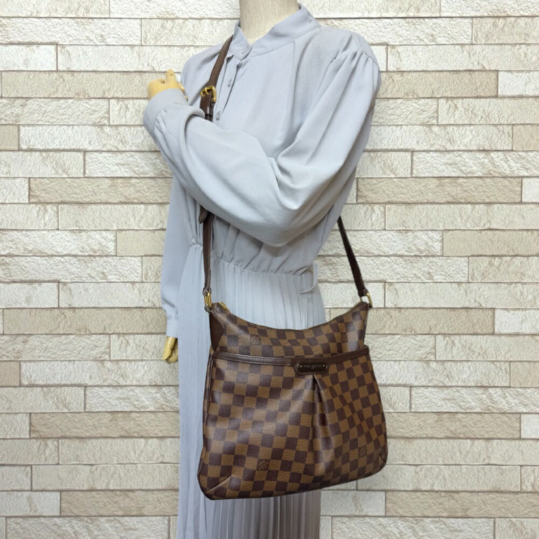 Louis Vuitton  Damier Canvas Shoulder Bag