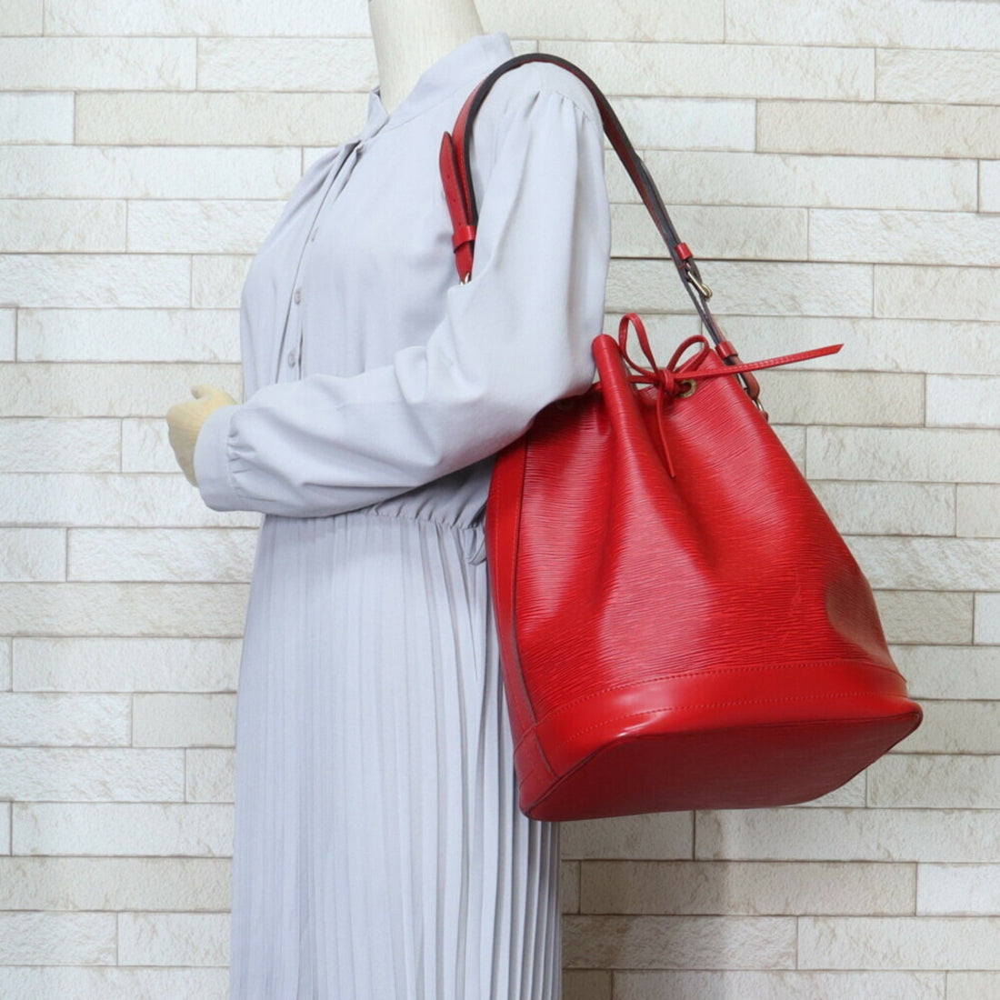 Louis Vuitton  Epi Leather Shoulder Bag