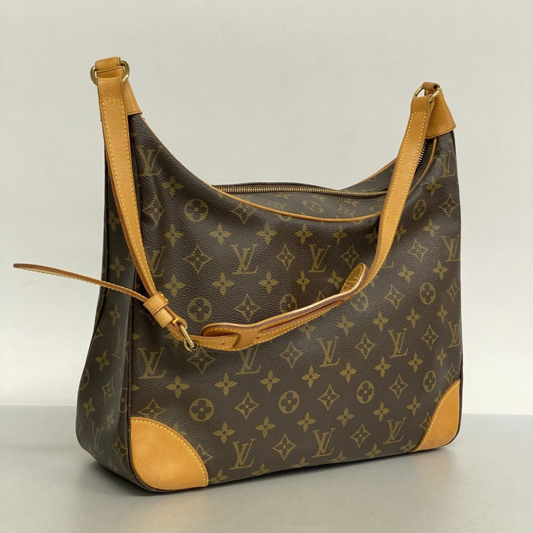Louis Vuitton  Shoulder Bag
