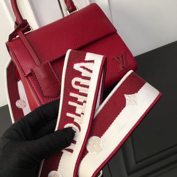 Pearl Street Bags- Louis Vuittons  - 15885