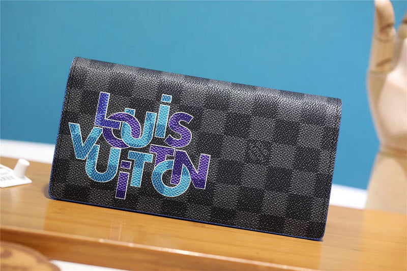 Pearl Street Bags - Louis Vuittons  - 11036