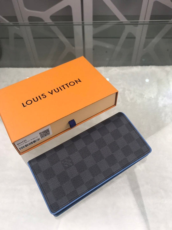 Pearl Street Bags - Louis Vuittons  - 10995