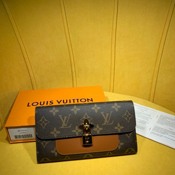 Pearl Street Bags - LV Bags -  2191