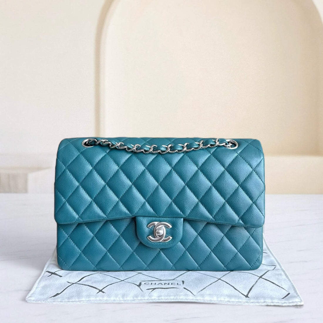 Chanel Classic Flap Medium - Togo/epsom/caviar/clemence/callfskin/cowhide/lambskin 25CM Quilted Grained CalBNkin Blue Silver Hardware Series 26