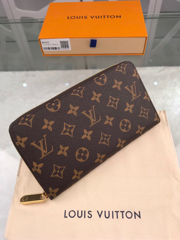 Pearl Street Bags - Louis Vuittons  - 10857