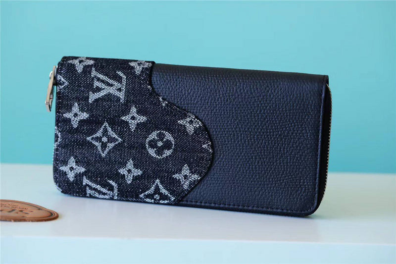Pearl Street Bags - Louis Vuittons  - 10774