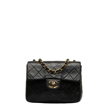 Chanel Mini Flap Chain Shoulder Bag in Lambskin Black