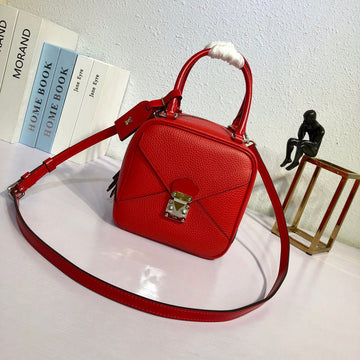 Pearl Street Bags - LV Bags -  1904