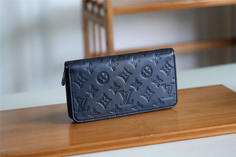 Pearl Street Bags - Louis Vuittons  - 11054