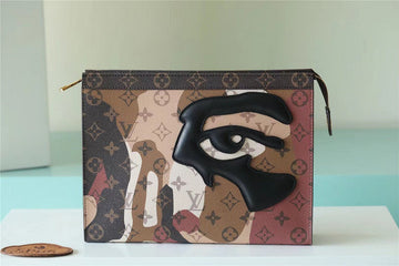 Pearl Street Bags - Louis Vuittons  - 10525