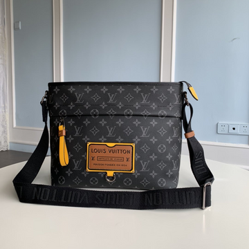 Pearl Street Bags