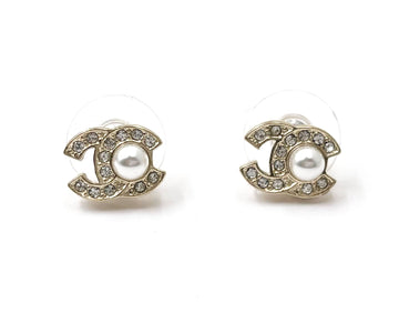 Top Quality Chanel Brand New Gold CC Center Pearl Small Piercing Earrings