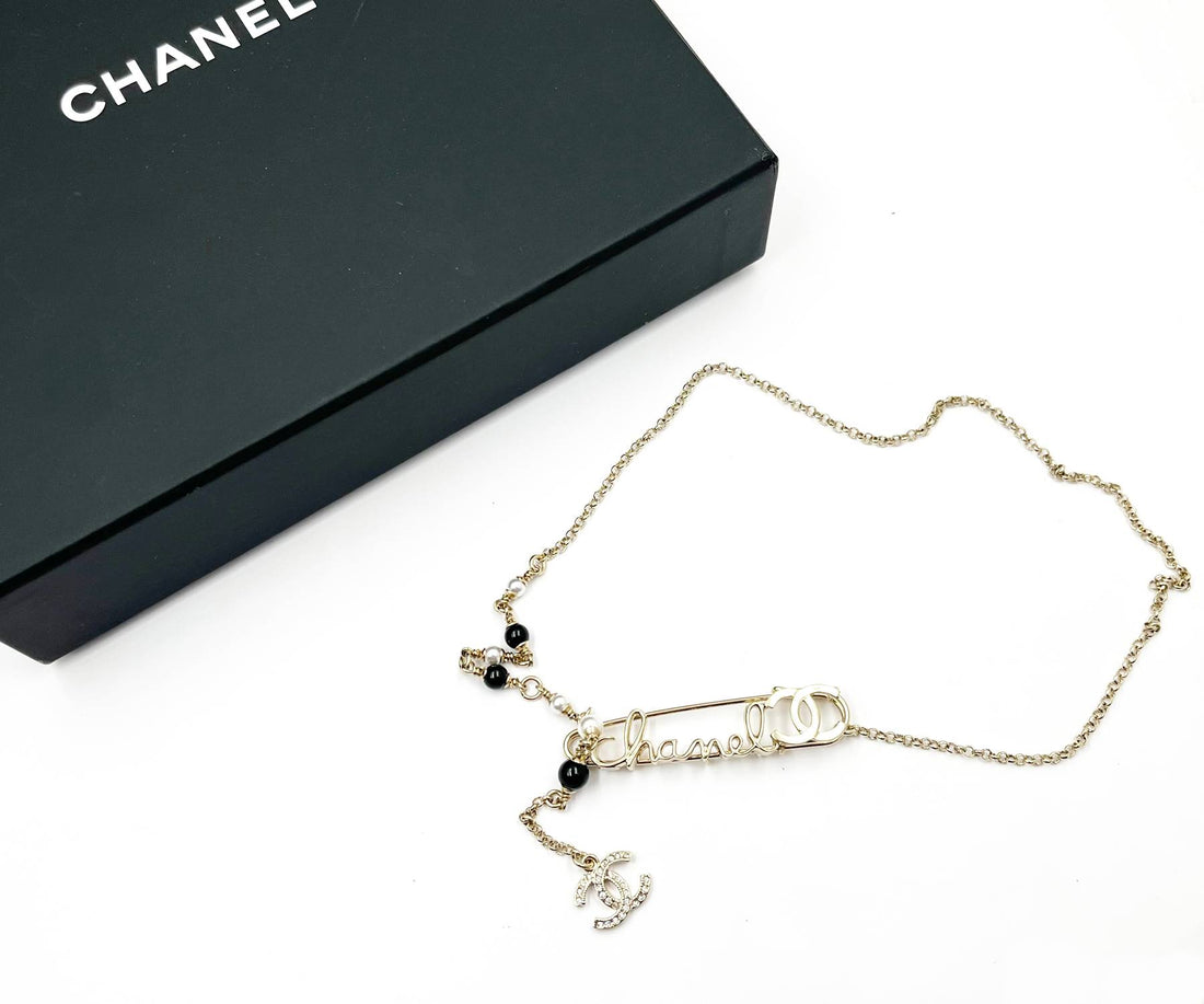 Top Quality Chanel Brand New Rare Light Gold Safety Pin Pearl Necklace