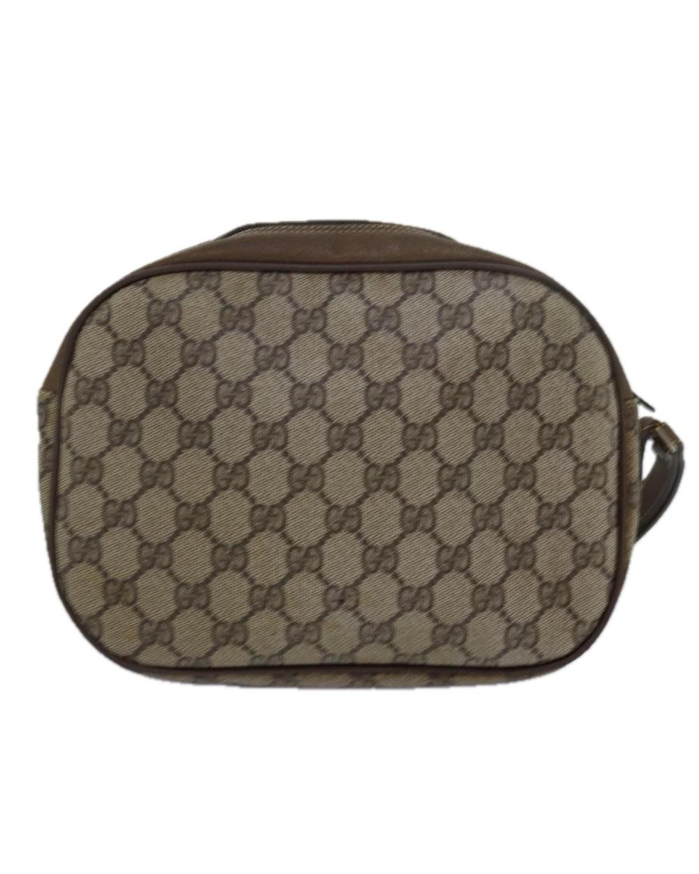 Beige Leather Gucci Clutch