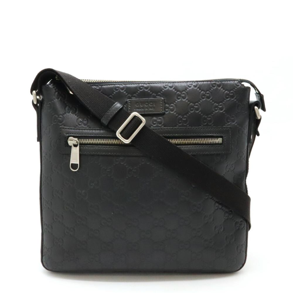 Black Leather Gucci Shoulder Bag